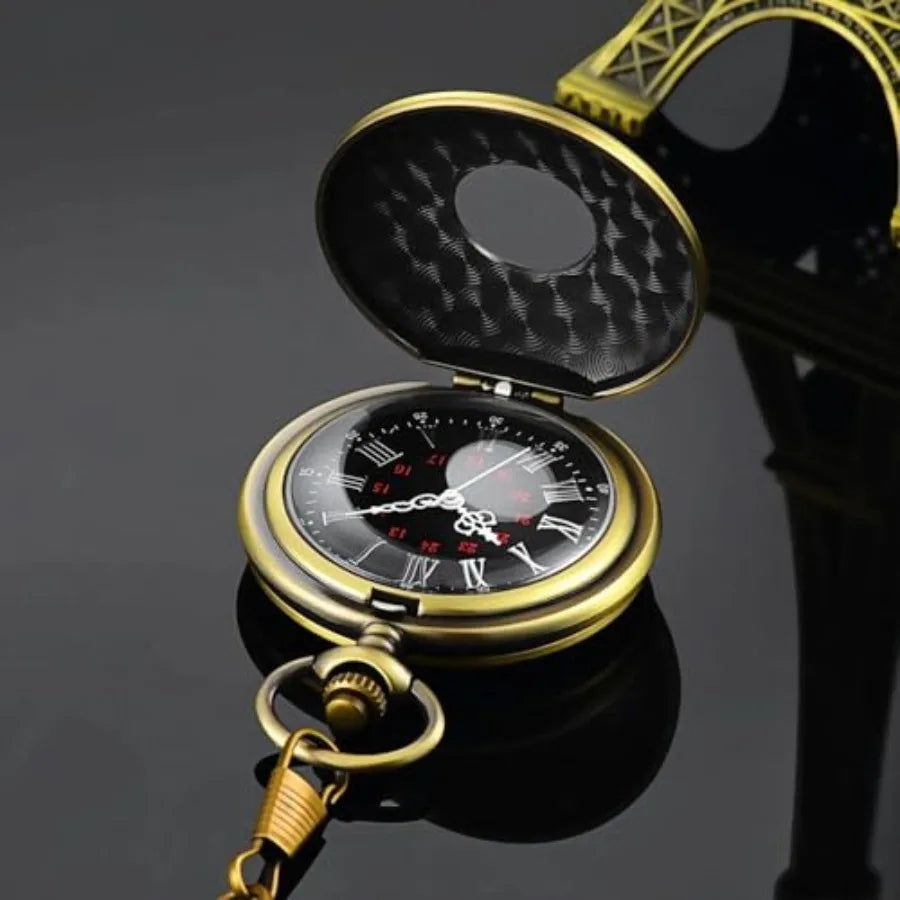 Vintage Quartz Pocket Watch with Chain – Timeless Classic Design