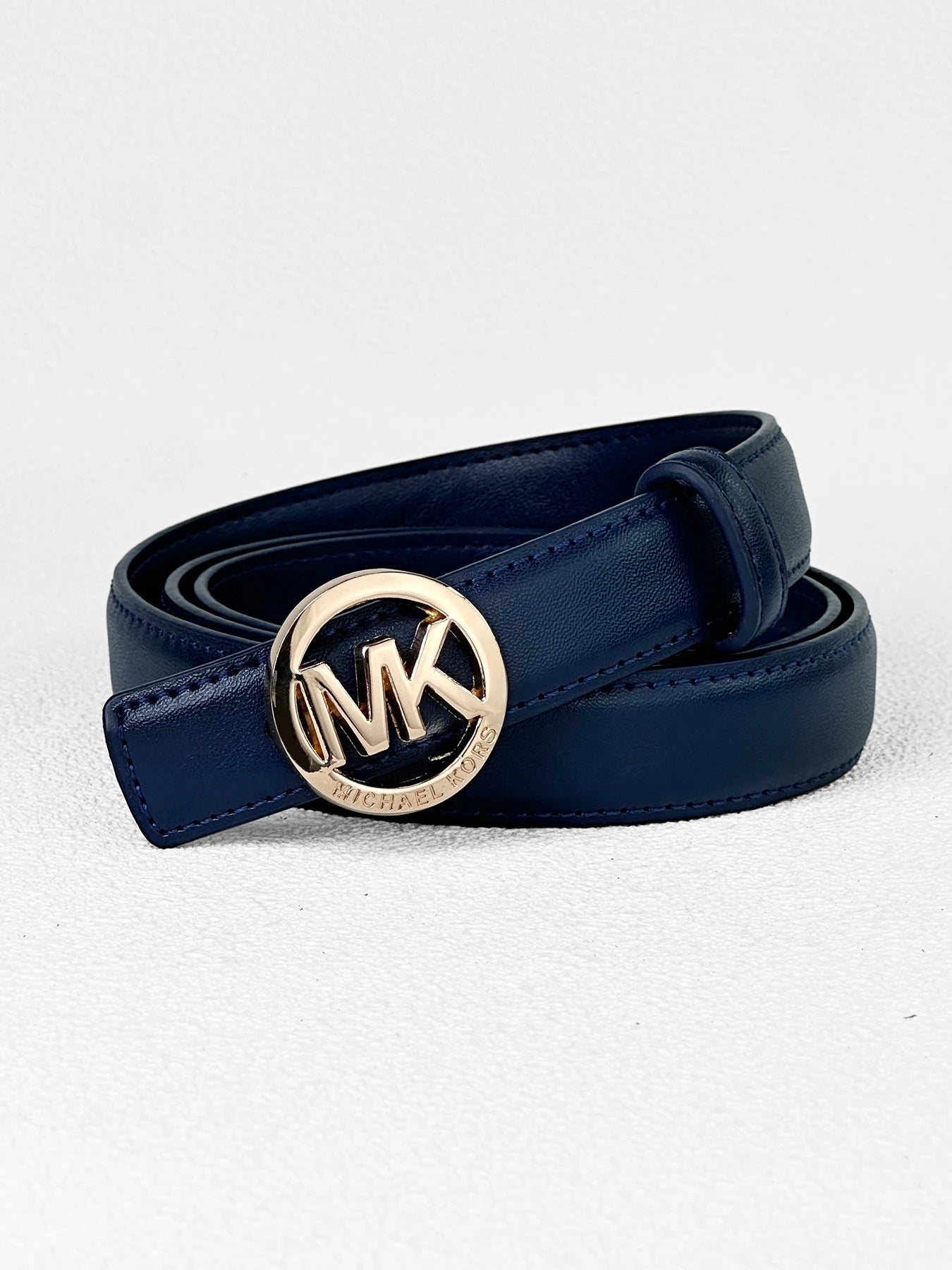 Elegant Women’s Letter Buckle Belt – Premium Texture & Modern Style