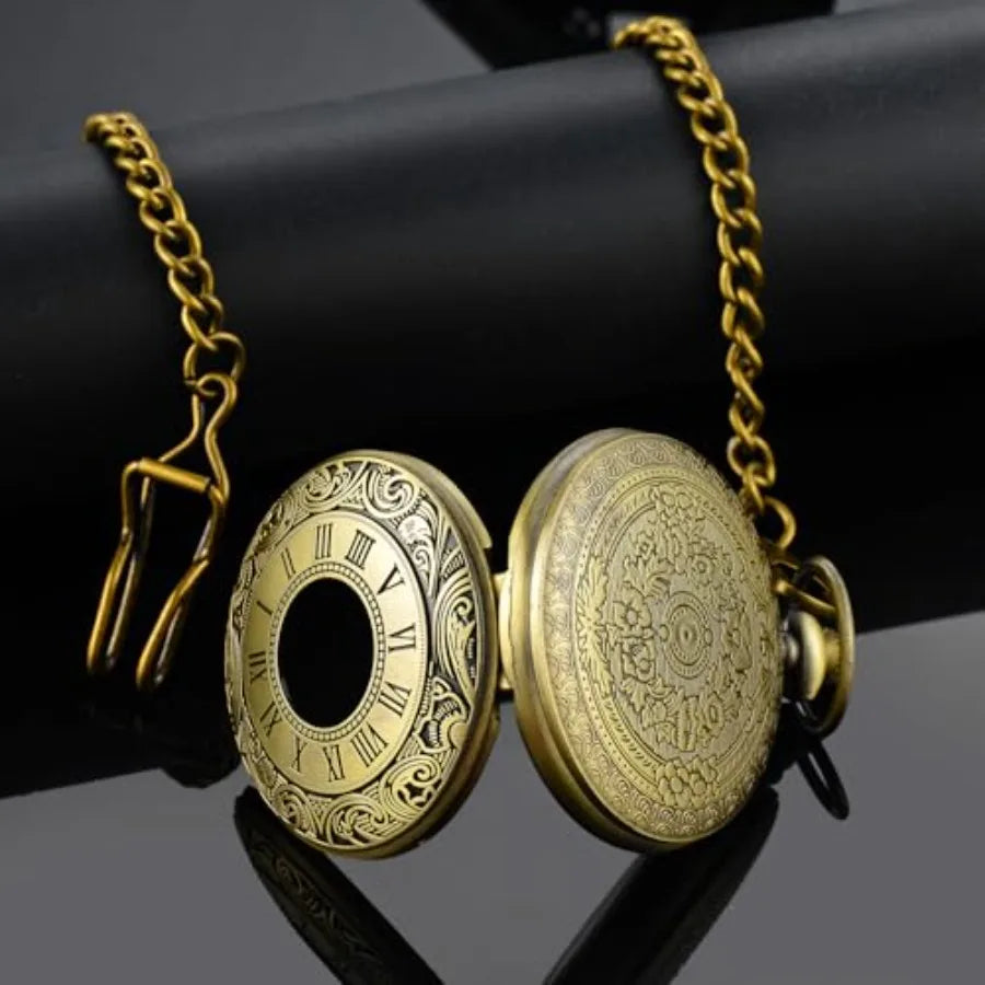 Vintage Quartz Pocket Watch with Chain – Timeless Classic Design