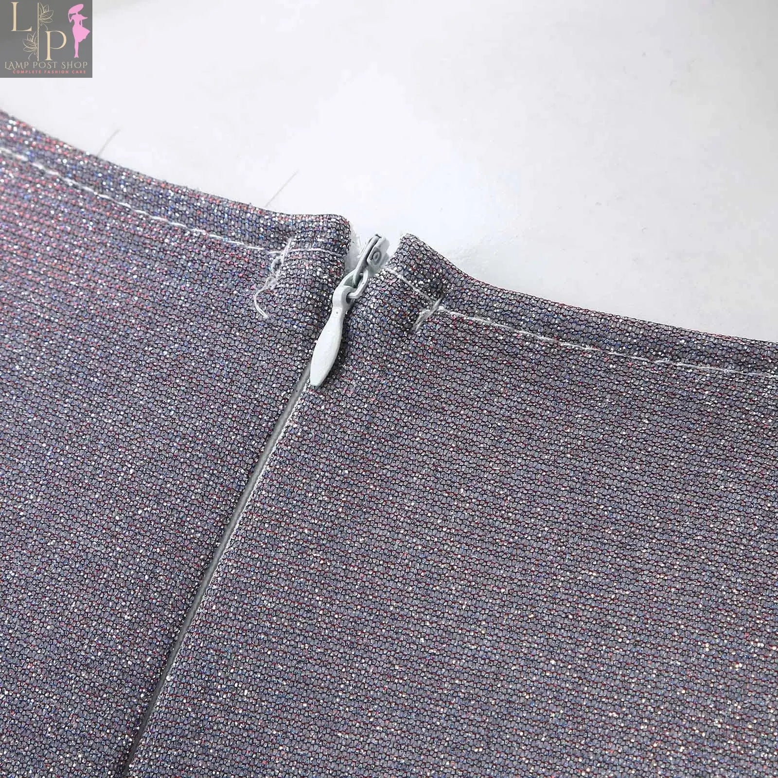 Elegant Black Dresses for Party Lamp Post