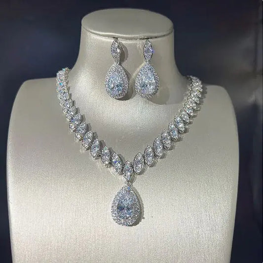 Women Necklace & Earring Set