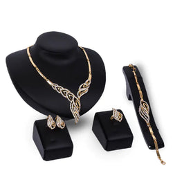 Gold Indian Bridal Jewelry Set: Women Bridal Jewelry Set