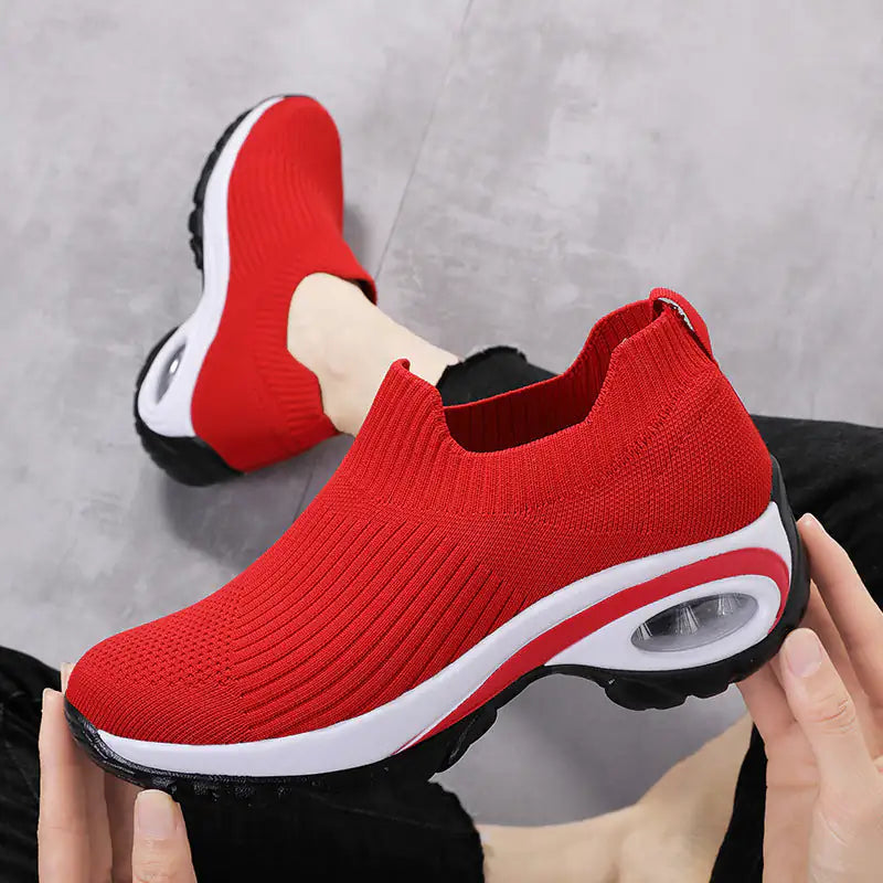 Black women's walking sneakers by Lamp Post featuring a comfortable design for everyday activity and casual style.