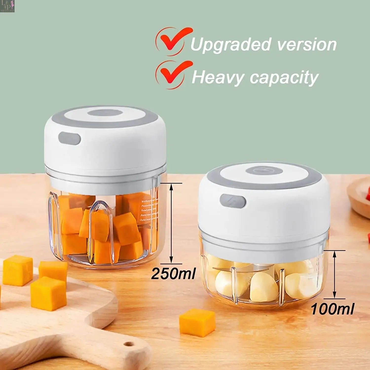 Pink Lamp Post Mini Electric Garlic Chopper blender with 100ml capacity, compact 3-in-1 garlic mincer and chopper.