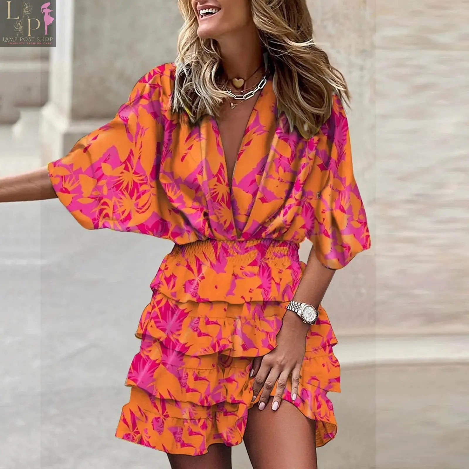 Orange Lamp Post spring/summer short dress for women, lightweight clothing with short sleeves and a casual fit.