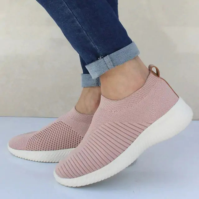 Gray women’s sneakers by Lamp Post with stylish design, featuring comfortable laces and athletic sole for casual wear.