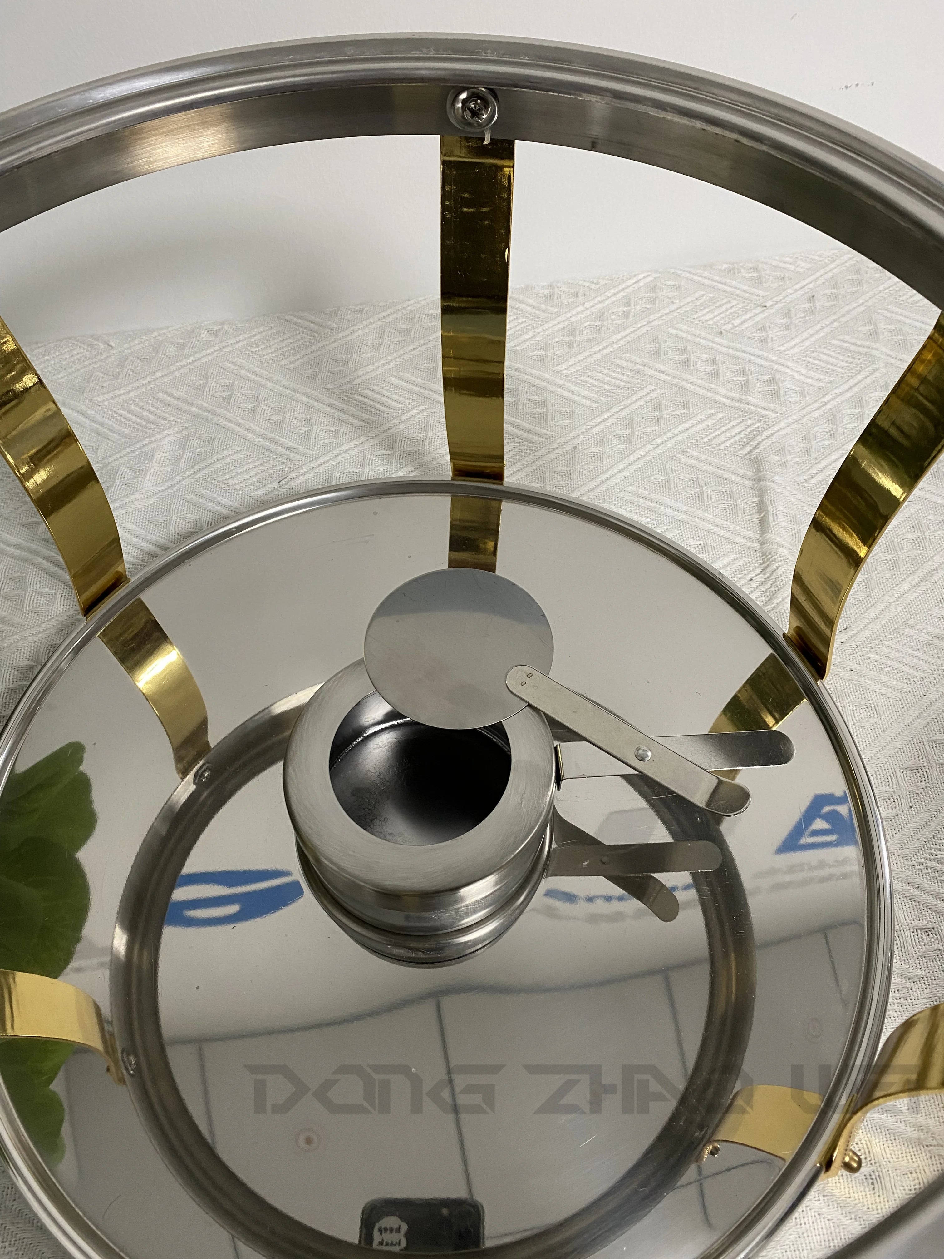 Lamp Post stainless steel 6.0L full-size round chafing dish and food warmer set for kitchen serving.