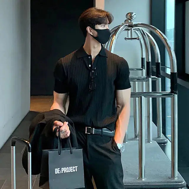 Men's black luxury knitted polo shirt from Lamp Post, stylish 2023 men's dress clothing, medium size.