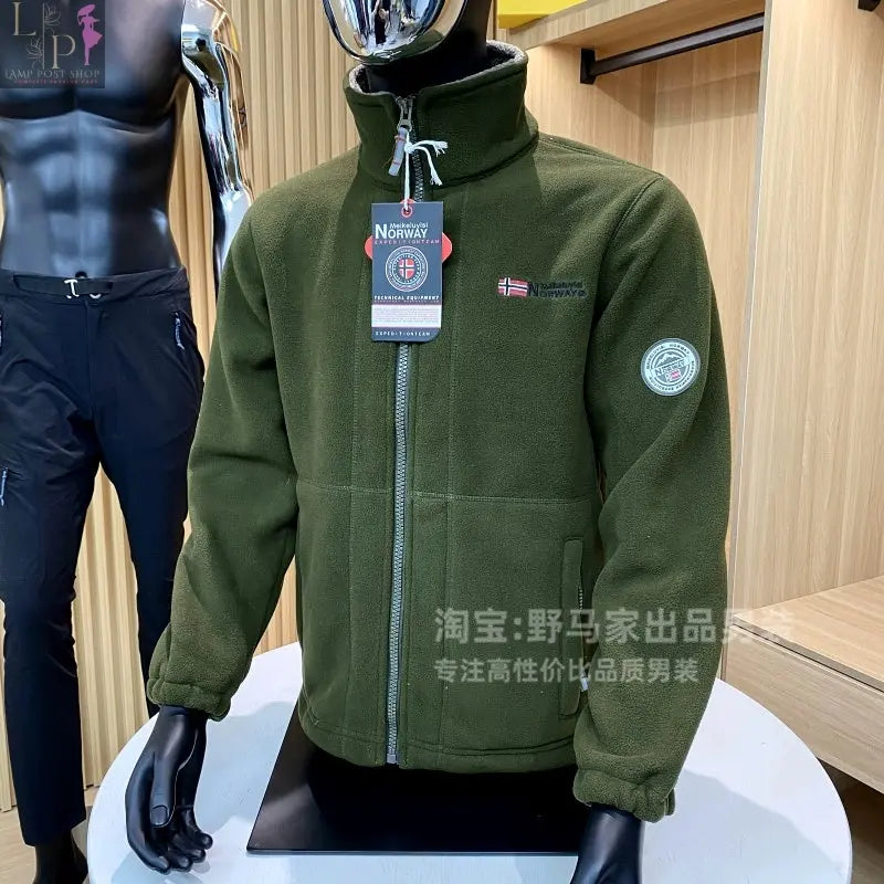 Red Lamp Post men's winter outdoor jacket, lightweight and insulated, suitable for cold weather and outdoor activities.