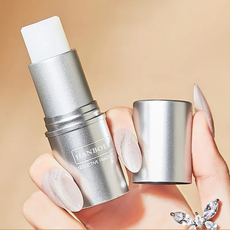 Lamp Post women's perfume roller ball with 7g pheromone oil, compact and elegant perfume for women, ideal for on-the-go fragrance.
