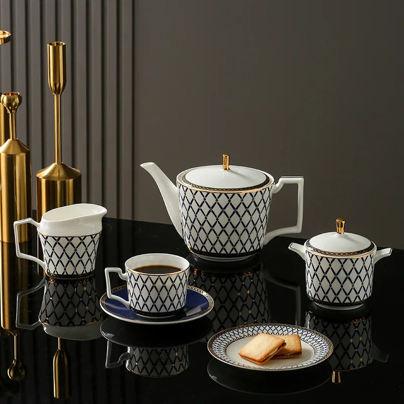 Lamp Post full dinnerware set, including plates, bowls, and serving pieces, perfect for complete kitchen tableware.