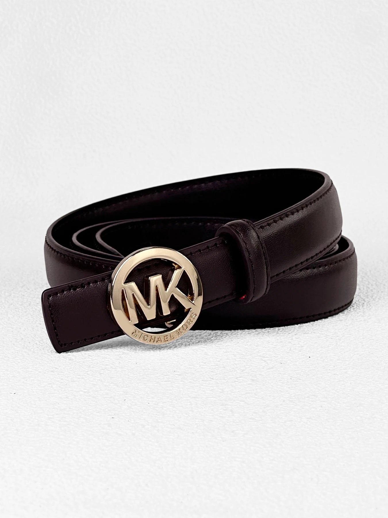 Elegant women's letter buckle belt by Lamp Post featuring premium textured leather and modern style.