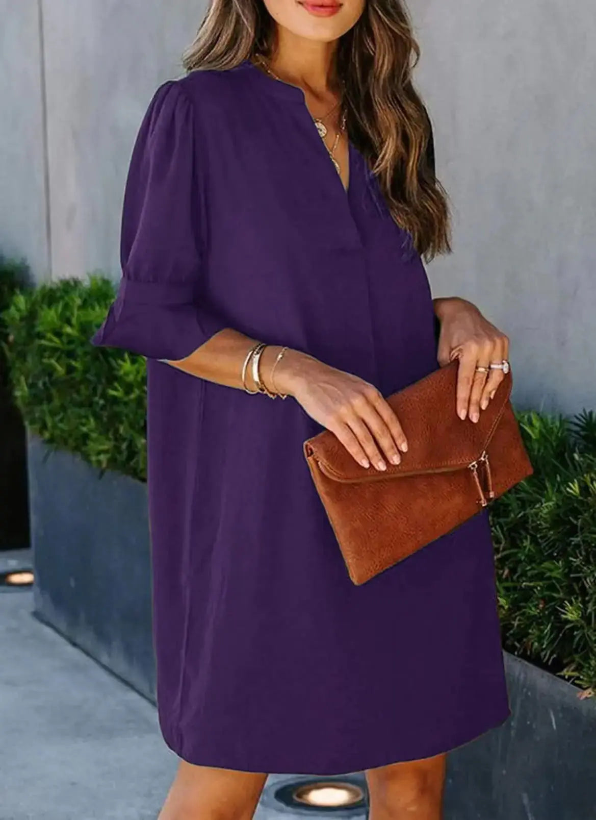 Purple WKior shift dress for women by Lamp Post, V-neck, short sleeves, casual flowy summer dress in medium size.