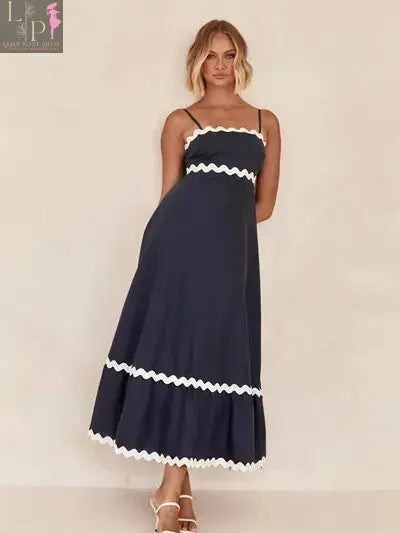 Black Lamp Post Benny Maxi Dress for women, lightweight summer dress with a flowing silhouette and sleeveless design.