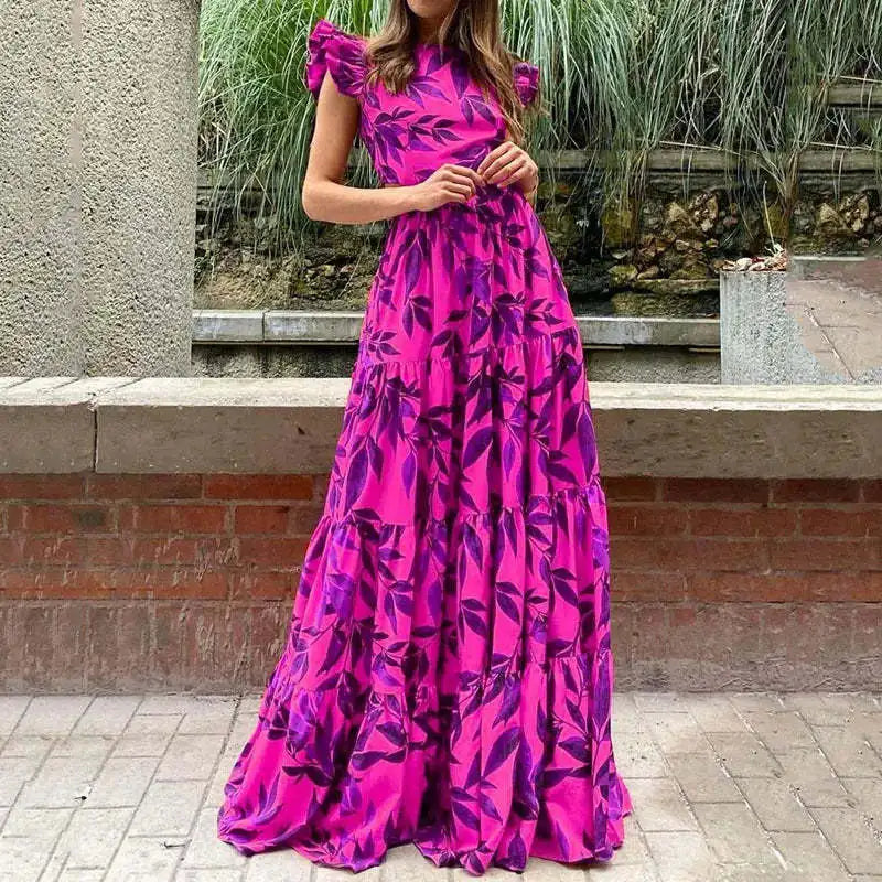 Red floral women’s dress by Lamp Post featuring a vibrant print, perfect for vacation wear, size XXXL.