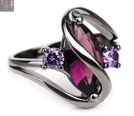 Black and gold crystal ring for women featuring white crystals, ideal as a mother gift jewelry piece.
